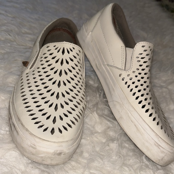 VANS UltraCush Classic Slip-On DX - Havana Perforated White Leather, Size 8 - Picture 3 of 15